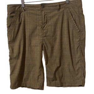 Prana Men's Size 36 Brown Green White Plaid Lightweight Shorts 36" x 10"